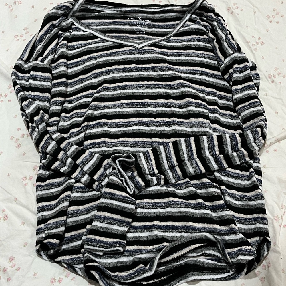 Long sleeve top - Picture 3 of 5